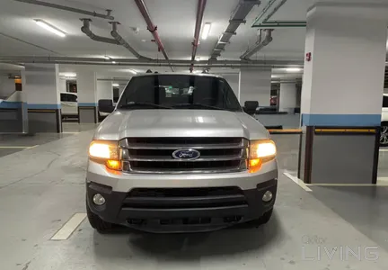 Ford Expedition XLT 2017